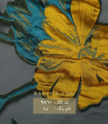 مانتویی گلدار کسمه