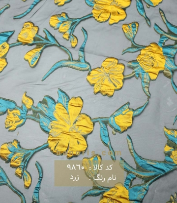 مانتویی گلدار کسمه